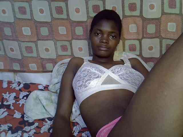 Slender-kerry webcam