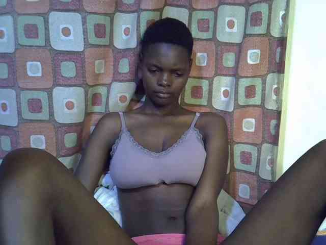 Slender-kerry webcam