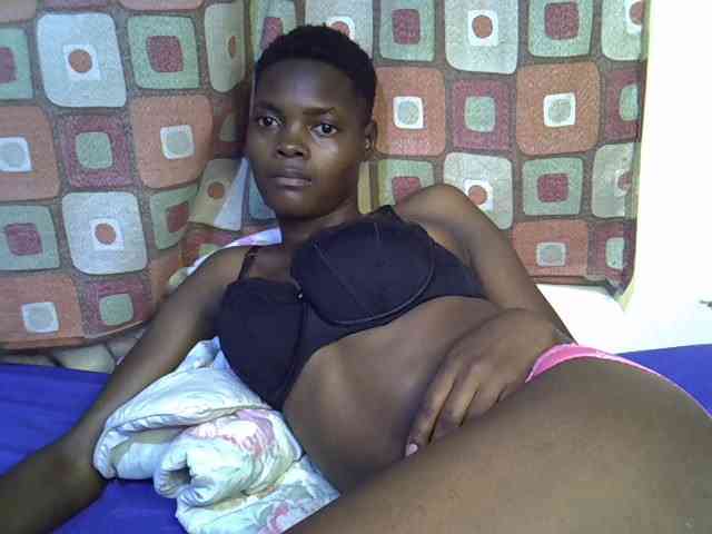 Slender-kerry webcam