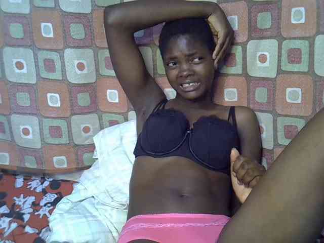 Slender-kerry webcam