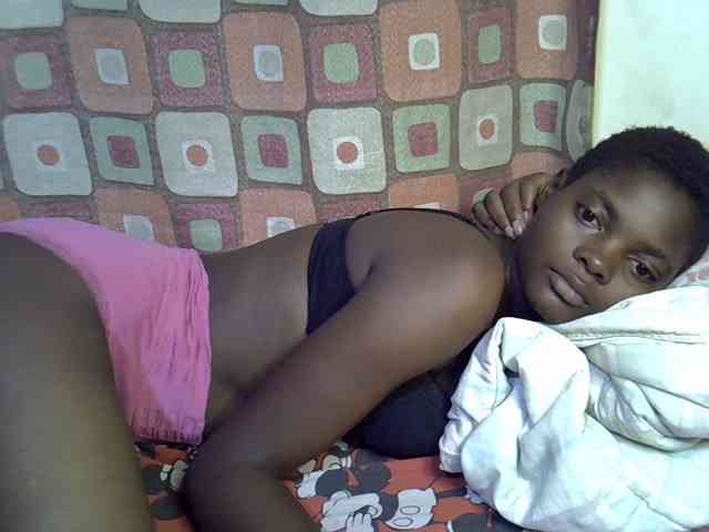 Slender-kerry webcam