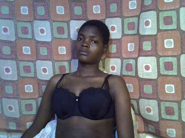 Slender-kerry webcam