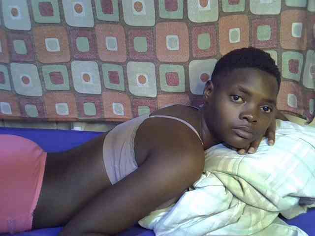 Slender-kerry webcam