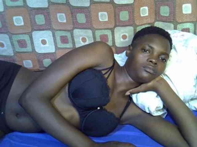 Slender-kerry webcam