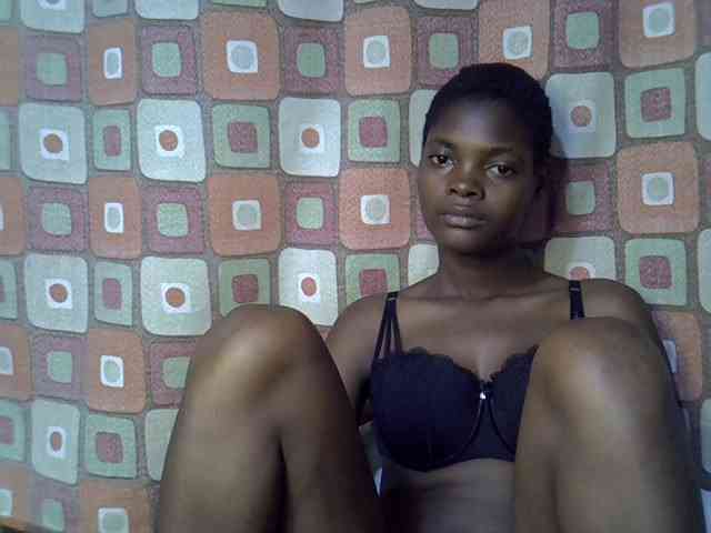 Slender-kerry webcam