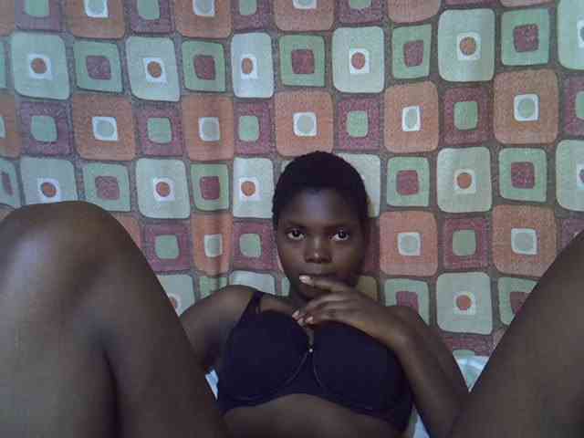 Slender-kerry webcam