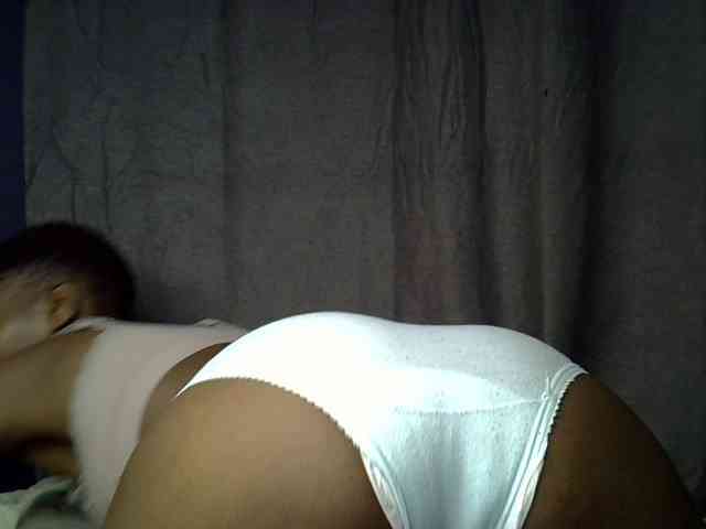 Slender-kerry webcam