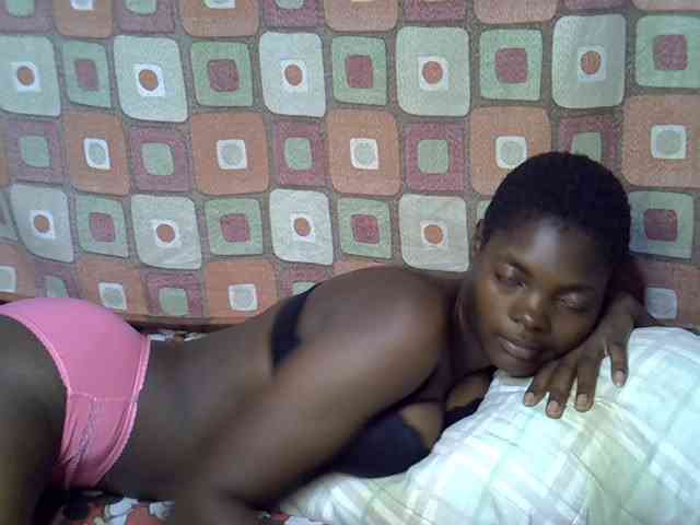 Slender-kerry webcam