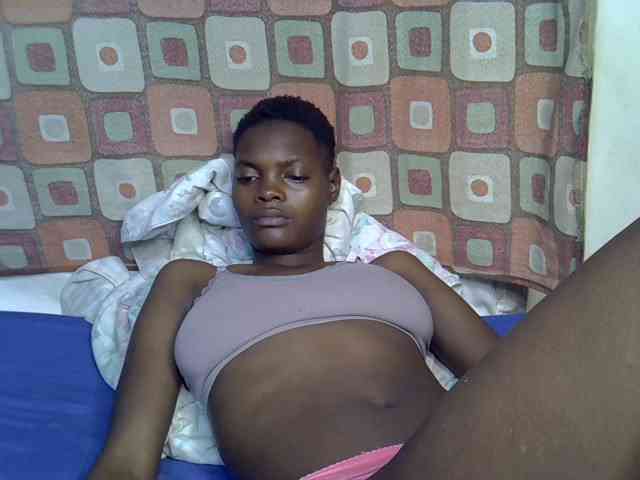 Slender-kerry webcam