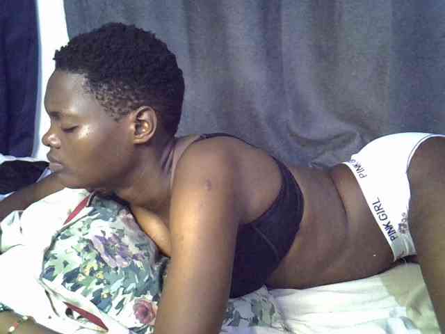 Slender-kerry webcam