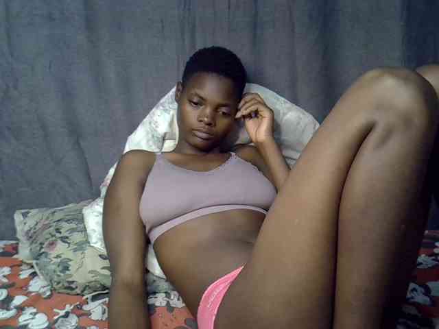 Slender-kerry webcam