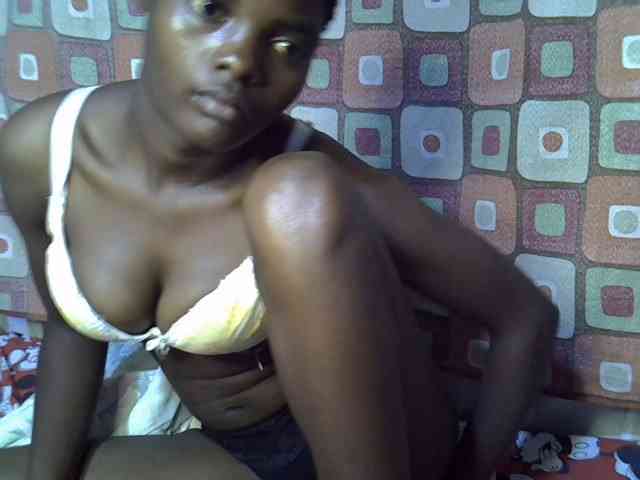 Slender-kerry webcam