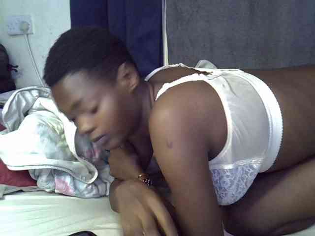 Slender-kerry webcam