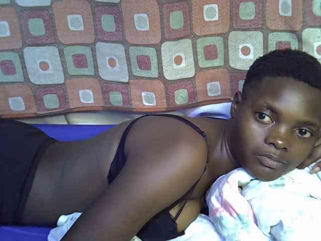 Slender-kerry webcam