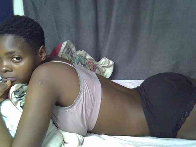 Slender-kerry webcam
