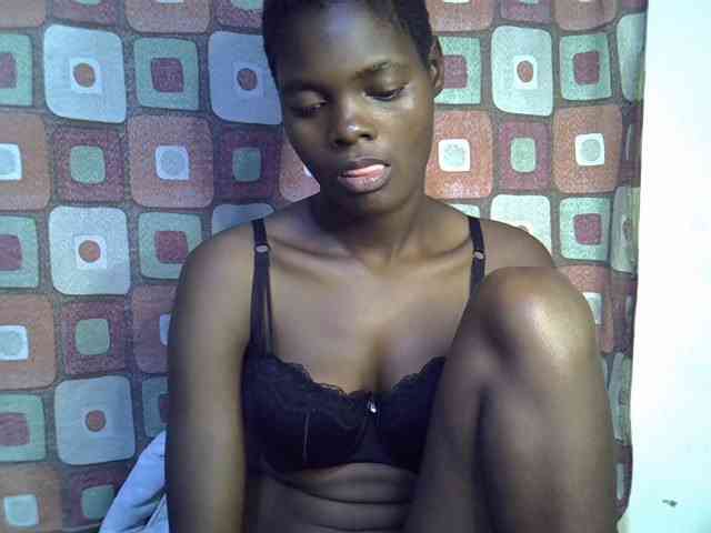 Slender-kerry webcam