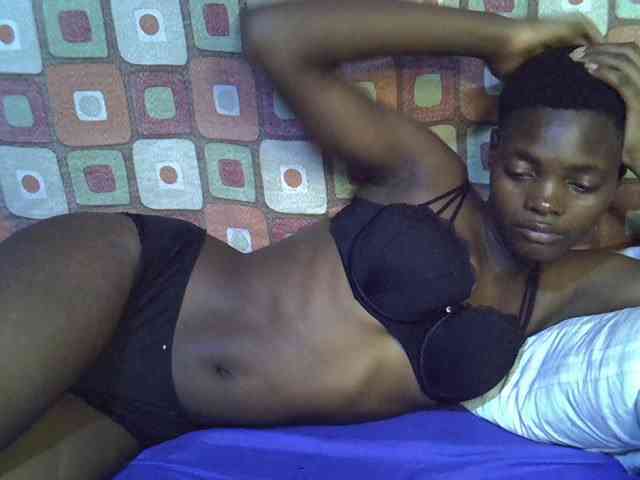 Slender-kerry webcam