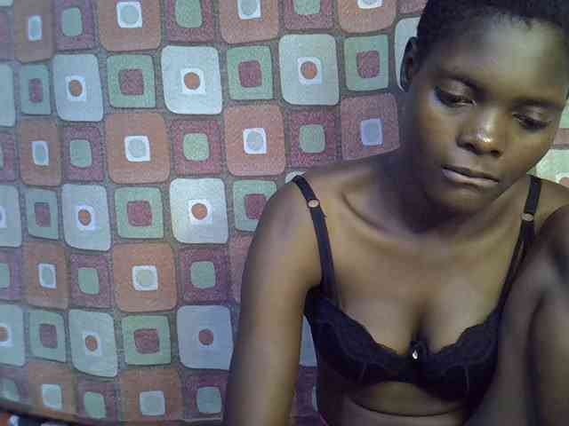 Slender-kerry webcam