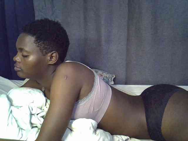 Slender-kerry webcam