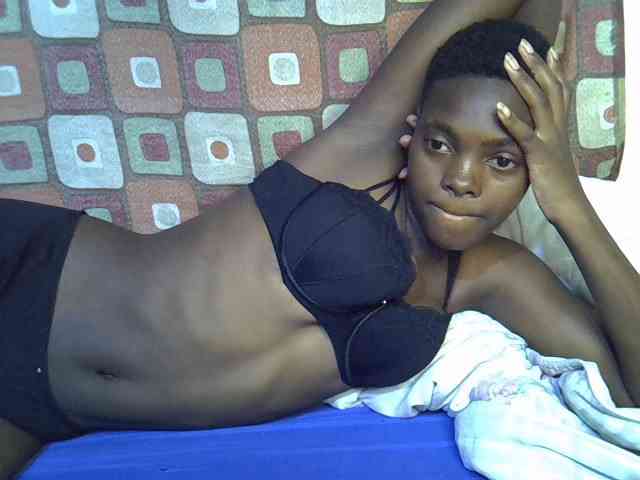 Slender-kerry webcam