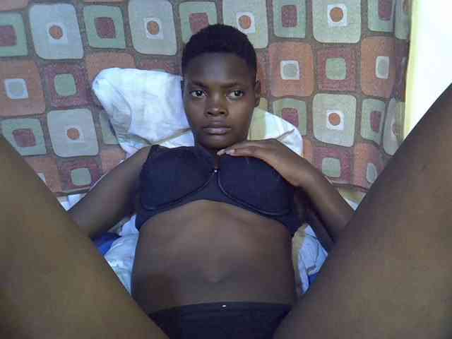 Slender-kerry webcam