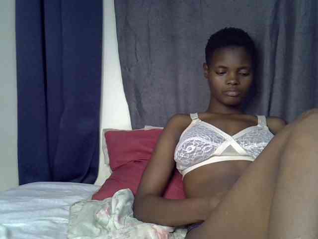 Slender-kerry webcam