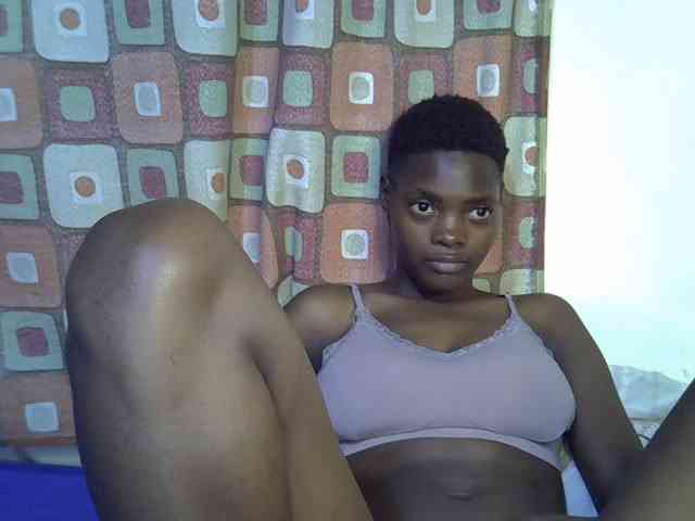 Slender-kerry webcam