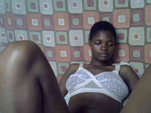 Slender-kerry webcam