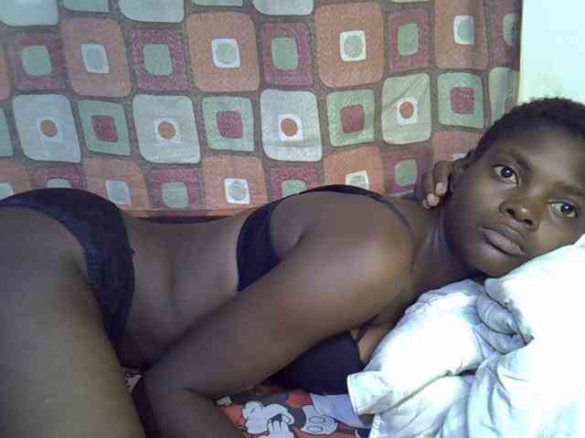 Slender-kerry webcam