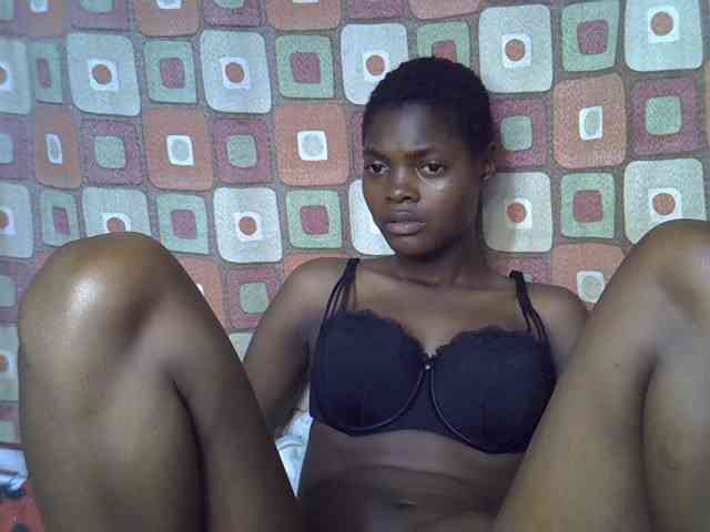Slender-kerry webcam