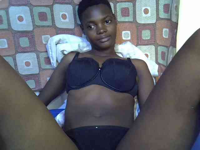 Slender-kerry webcam