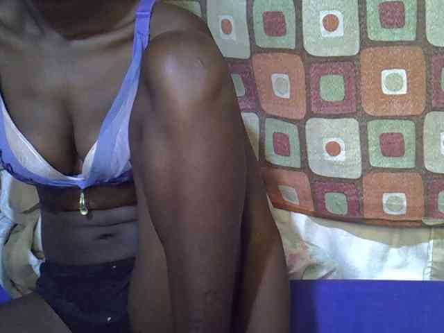 Slender-kerry webcam