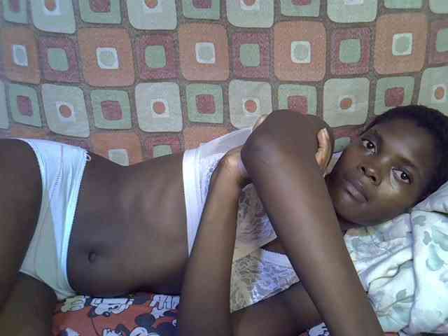 Slender-kerry webcam