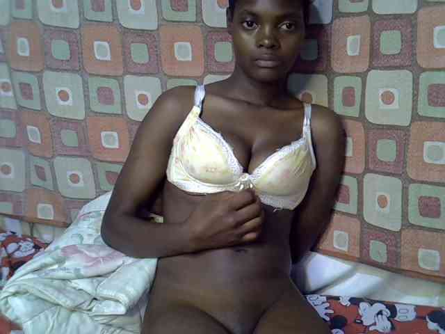 Slender-kerry webcam