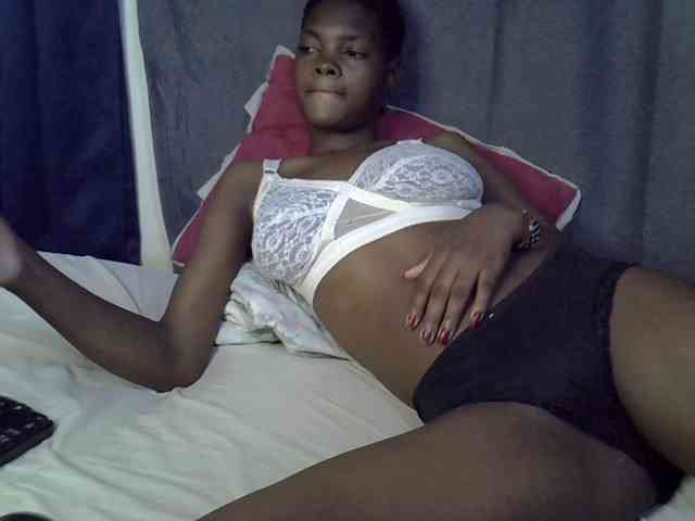 Slender-kerry webcam