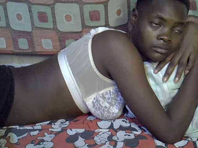 Slender-kerry webcam