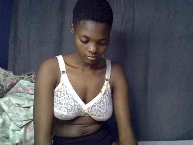 Slender-kerry webcam