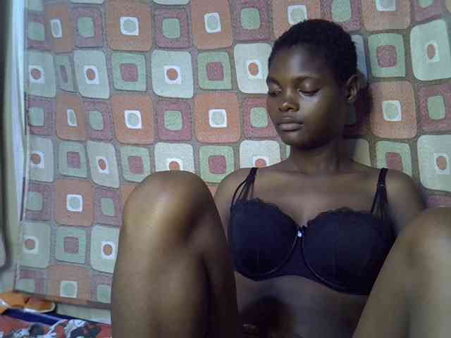 Slender-kerry webcam