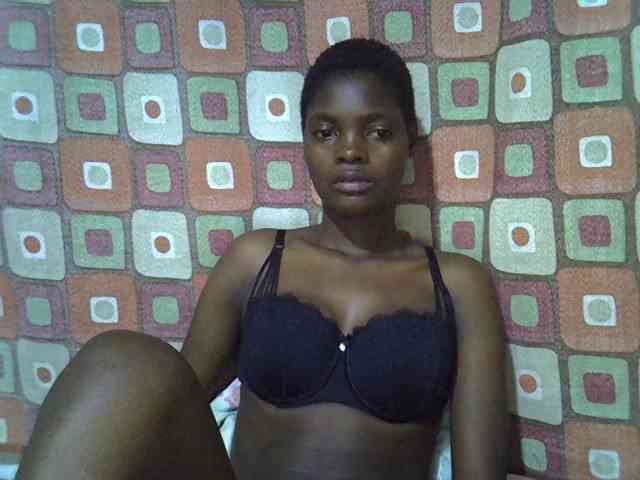 Slender-kerry webcam