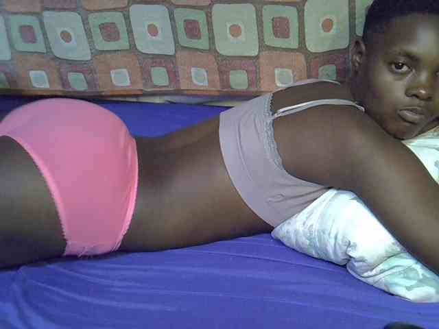 Slender-kerry webcam