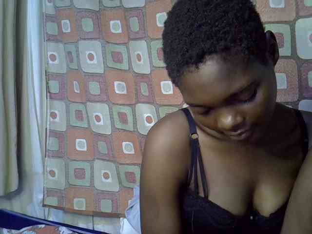 Slender-kerry webcam