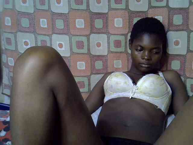 Slender-kerry webcam