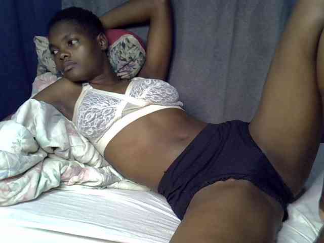 Slender-kerry webcam