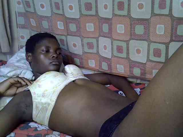 Slender-kerry webcam