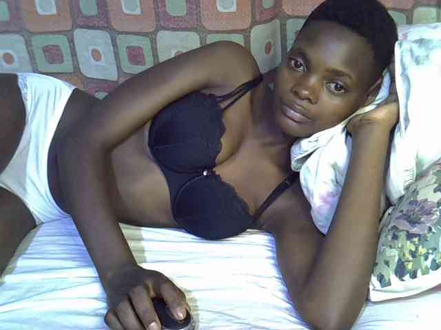 Slender-kerry webcam