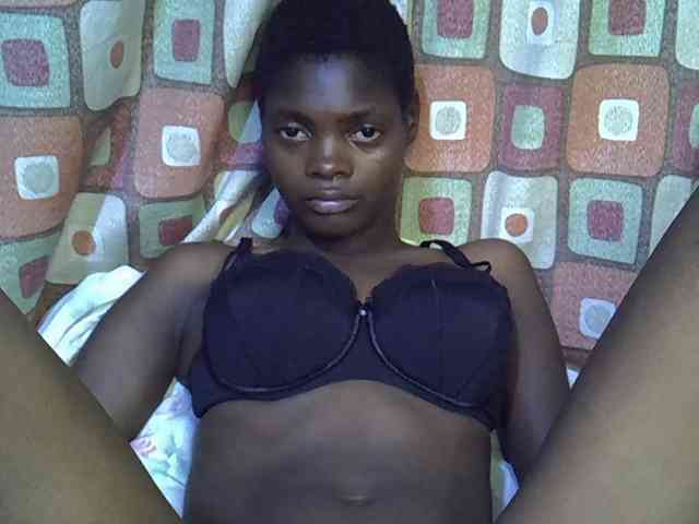 Slender-kerry webcam