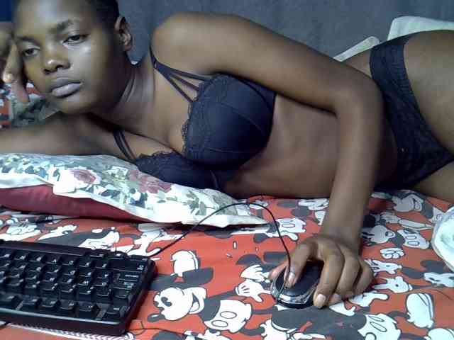 Slender-kerry webcam