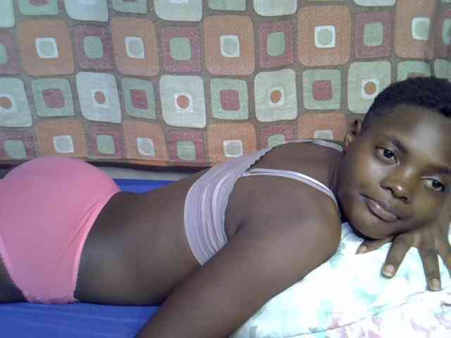 Slender-kerry webcam