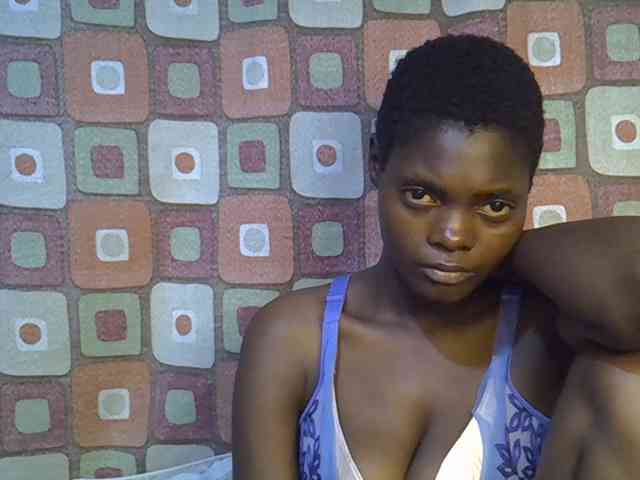 Slender-kerry webcam