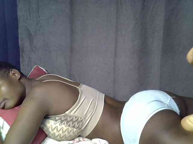 Slender-kerry webcam